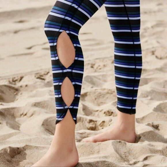 Free People Movement High-Rise Striped 7/8 Gidget Legging Size S - Picture 9 of 11